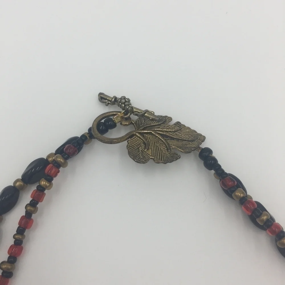 Handpainted Pointed Pendant Beaded Necklace Red